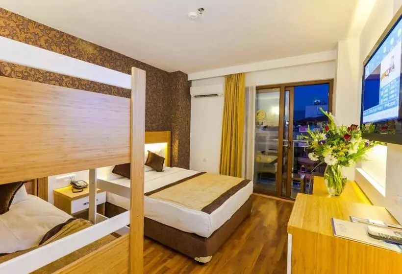 Standard Room Side Sea View