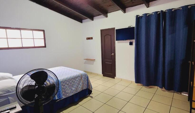 اتاق استاندارد, Ghiza