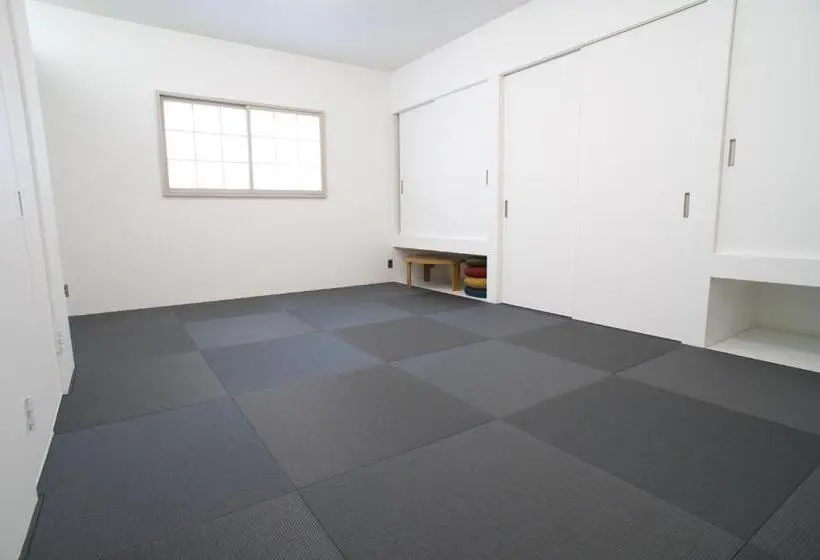 Standard Neljän Hengen Huone, Machiyado Kuwanajuku Edomachi 21