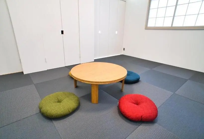 Standard Neljän Hengen Huone, Machiyado Kuwanajuku Edomachi 21
