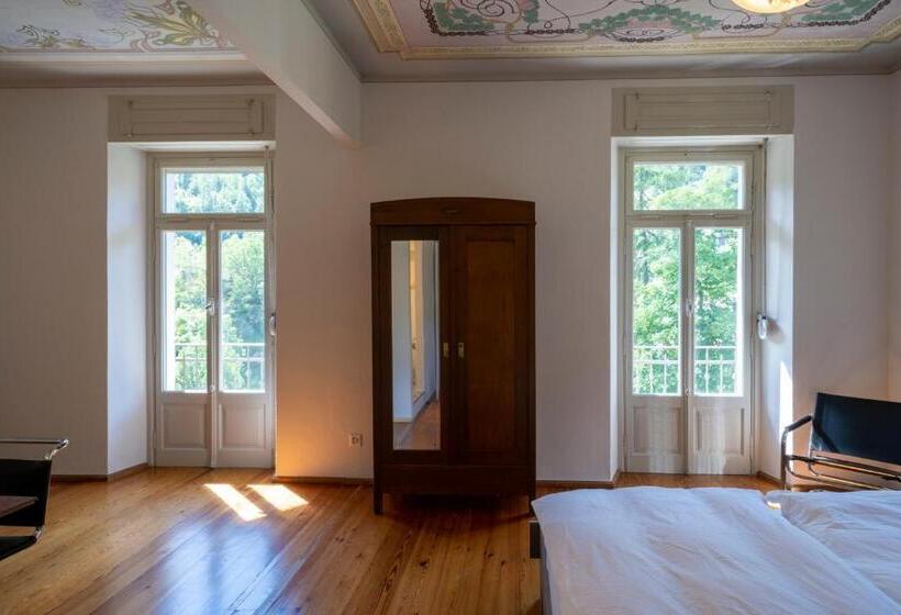 סוויטה משפחתית, Villa Pineta