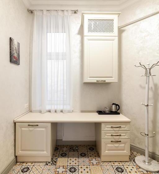 إستوديو قياسى, Royal Mini Apart Hotel On Rynok Square