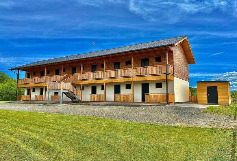آپارتمان 1 خوابه با تراس, Sport Hotel Bečva
