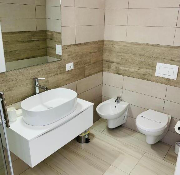 스탠다드 4인용 룸 바다전망, B&b Birillo