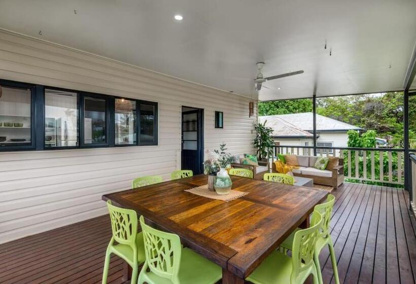 1ベッドルームハウス, Savannah House