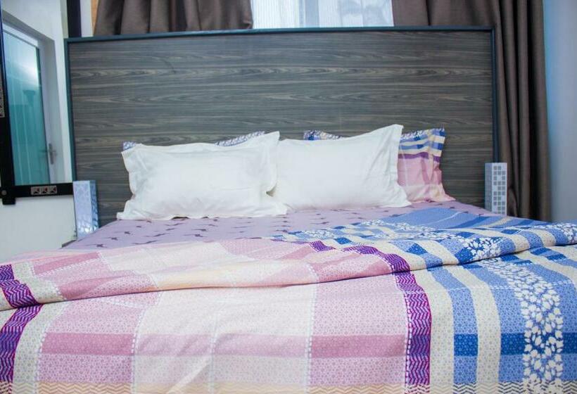 Номер Deluxe, Van Der Salle   Flovan Plaza