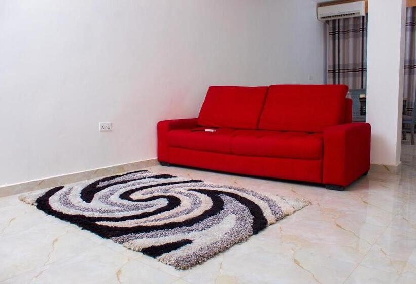 דירת שני חדרים, Van Der Salle   Flovan Plaza