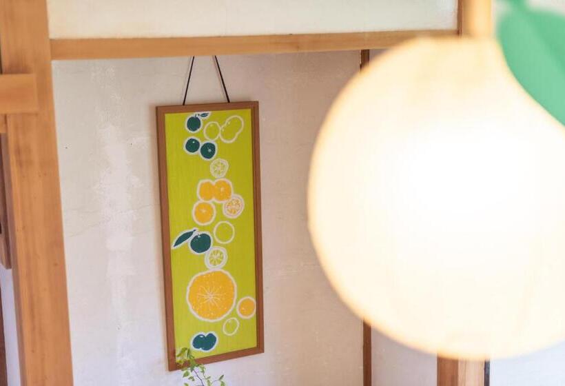 اتاق استاندارد, Hostel 東風ノ家（kochi No Ya）