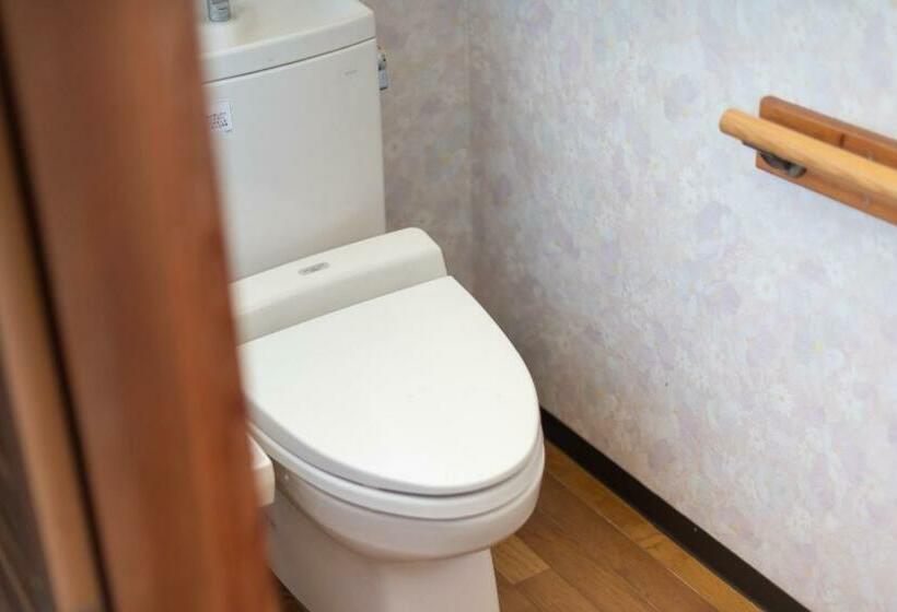 Номер Стандарт Индивидуальный, Hostel 東風ノ家（kochi No Ya）