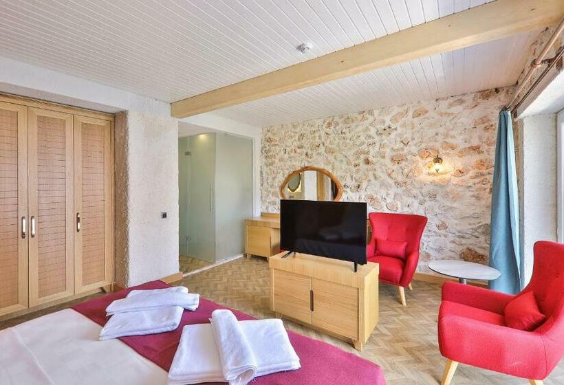 Quarto Standard Cama King, Atalante