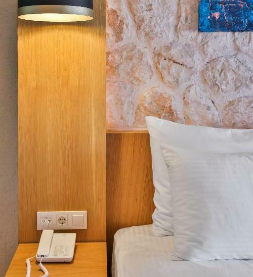 Quarto standard, Atalante