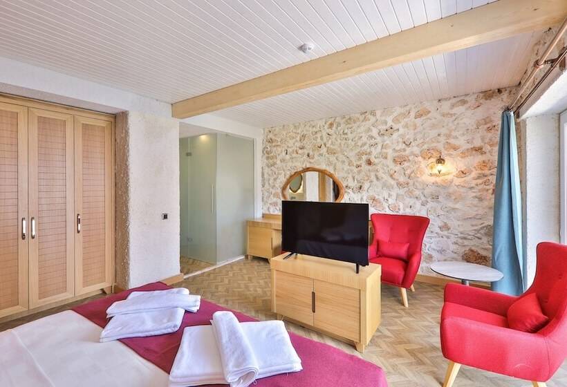 Quarto standard, Atalante