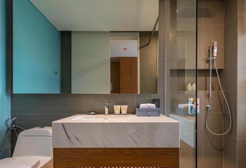 اتاق لوکس با تخت دو نفره بزرگ, Fleur De Lys Hotel Quy Nhon