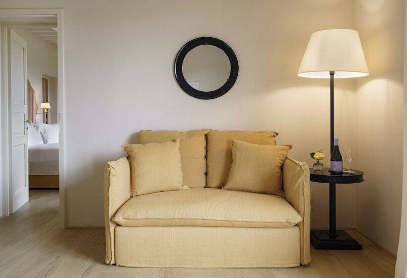 Delüks Oda, La Pietra Del Cabreo