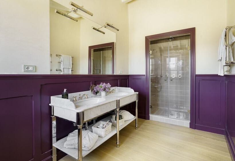 Delüks Oda, La Pietra Del Cabreo