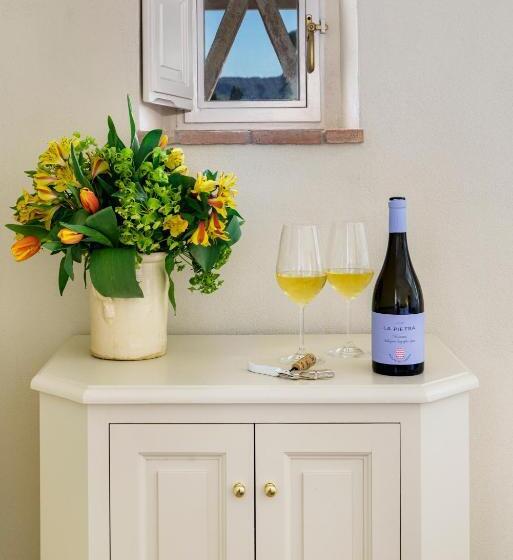 Standart Oda, La Pietra Del Cabreo