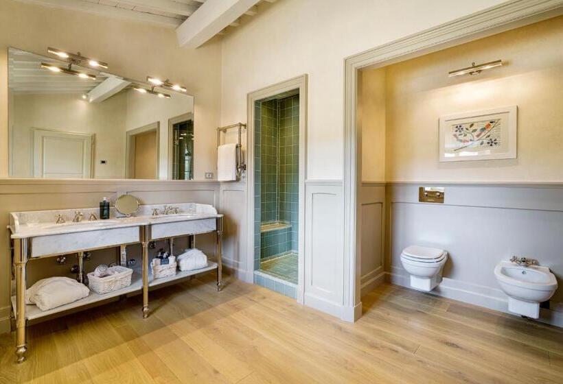 Delüks Oda, La Pietra Del Cabreo