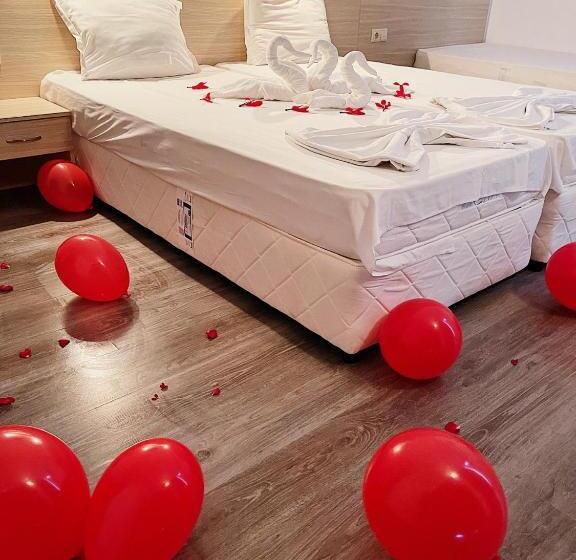 Triple Room Sea View, Largo Beach