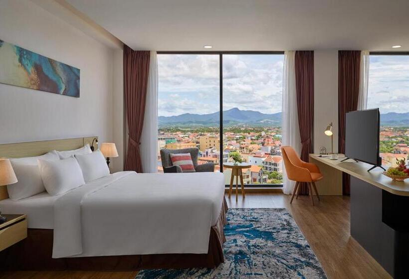 سوئیت با تخت بزرگ, Khách Sạn Sam Quảng Bình