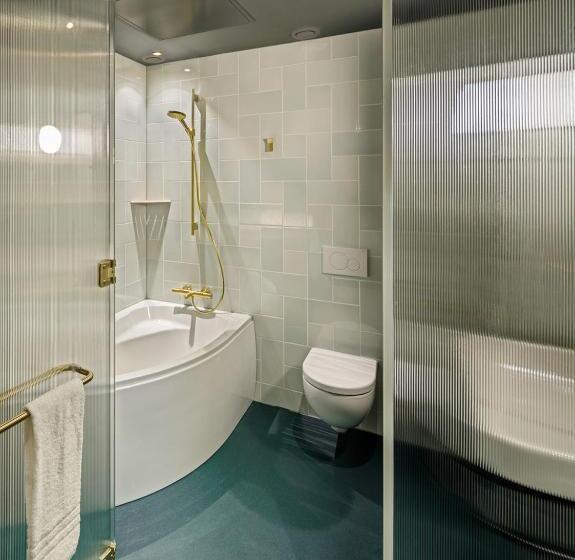 リビングルーム付きスーペリアルーム, The Florian Amsterdam Airport