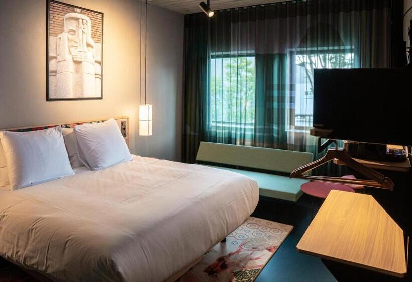 スタンダードトリプルルーム, The Florian Amsterdam Airport