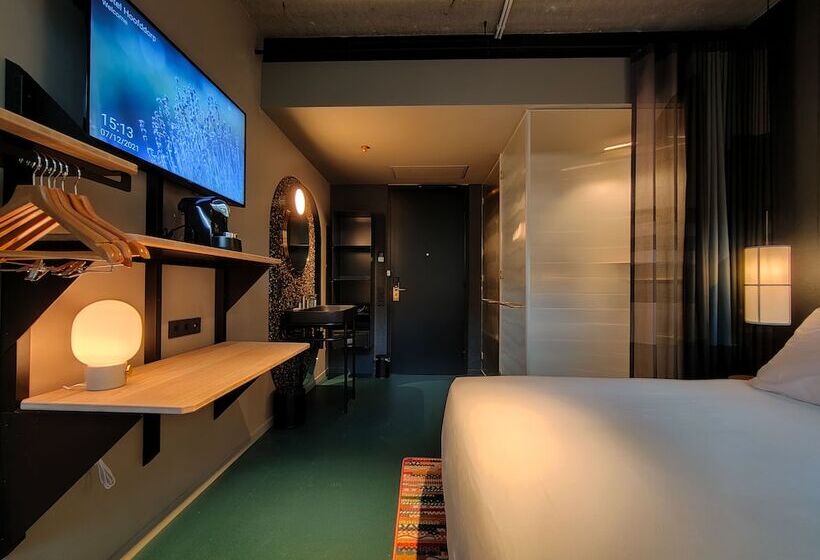 Номер Basic, The Florian Amsterdam Airport