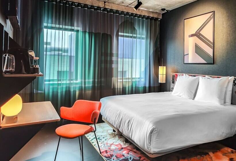 ロマンチックな部屋, The Florian Amsterdam Airport