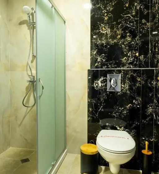 استودیو استاندارد با بالکن, Villa Pino