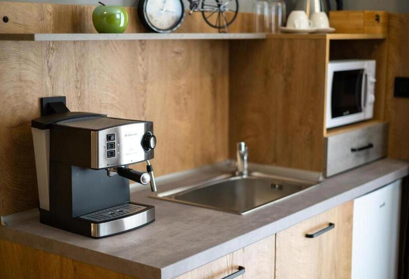 스탠다드 발코니 스튜디오, Villa Pino