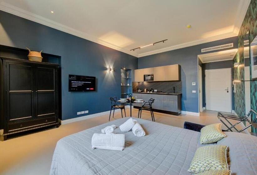 Escritório Estándar, Seven Suites Apartments   Myplacesanremo