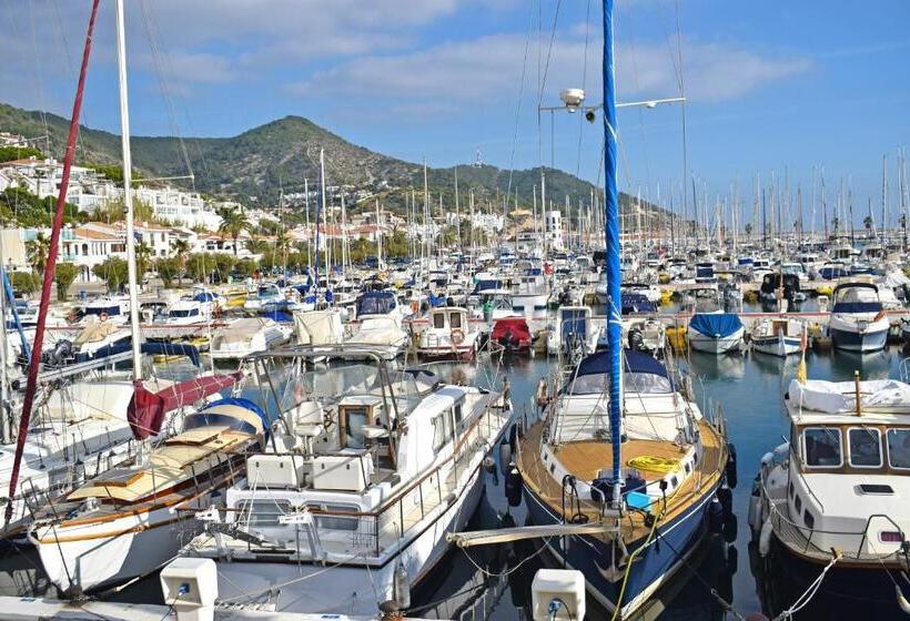 Apartamento 2 Dormitórios, Seven Suites Apartments   Myplacesanremo