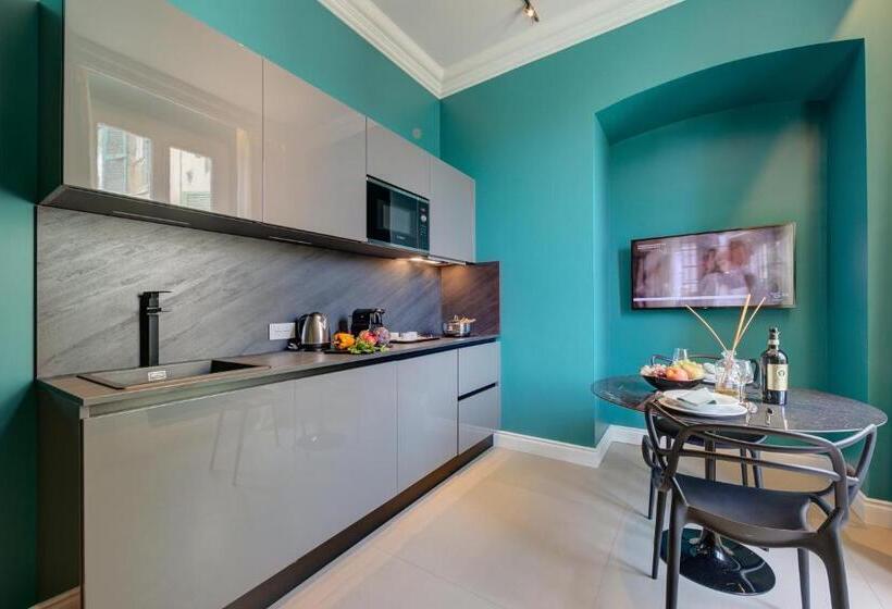 آپارتمان 1 خوابه, Seven Suites Apartments   Myplacesanremo