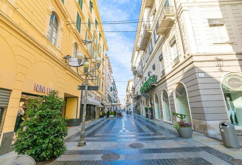آپارتمان 1 خوابه, Seven Suites Apartments   Myplacesanremo