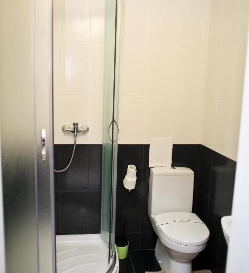 高级大房间, Dalos Plus