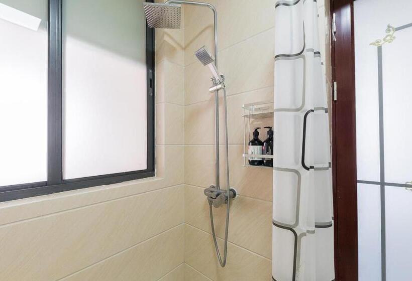 شقة غرفة واحدة, Haikou Xiuying · Grand Shopping Center