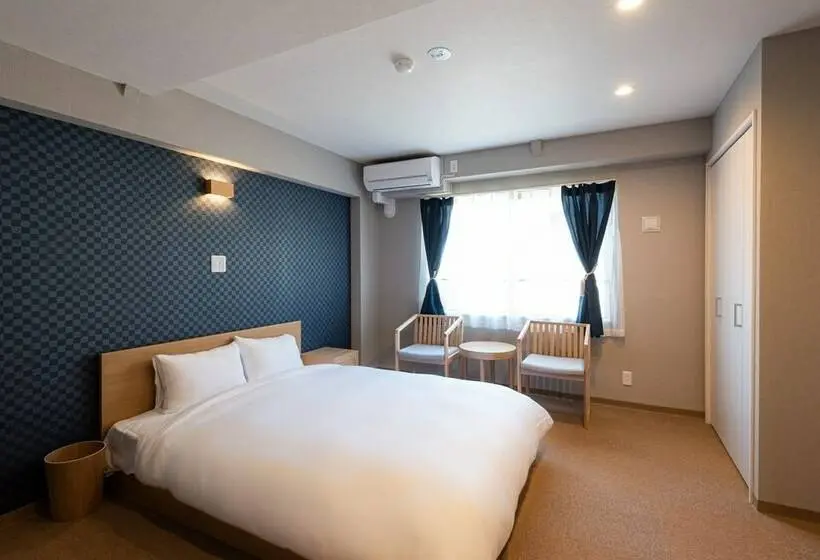 Standard-huone, Neiraku