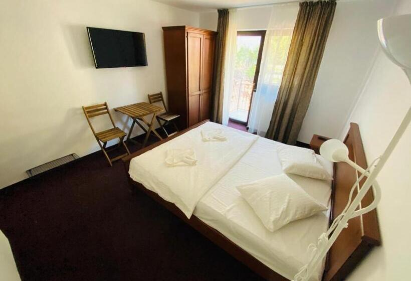 Номер Deluxe, Grand Caciulata