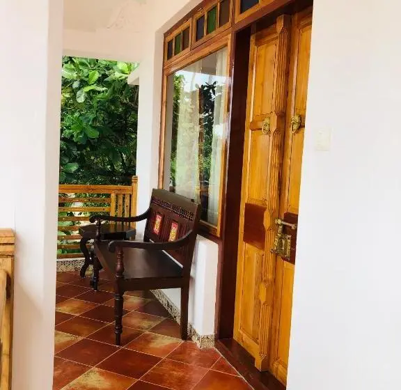 オーシャンビューデラックスルームバルコニー付き, Lemon Dew Beach House, Alleppey Beach