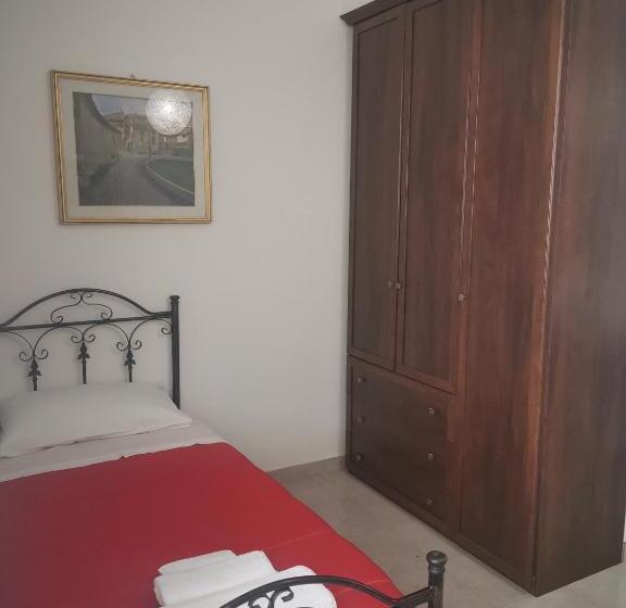 コンフォートトリプルルーム, Locanda Zanzarina D Oro Nel Parco Oglio Sud