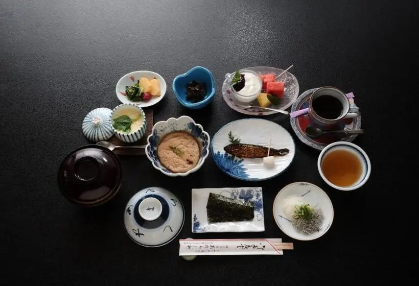 バス共有のスタンダードルーム, Atarashiya Ryokan   Dorogawa Onsen Hot Spring