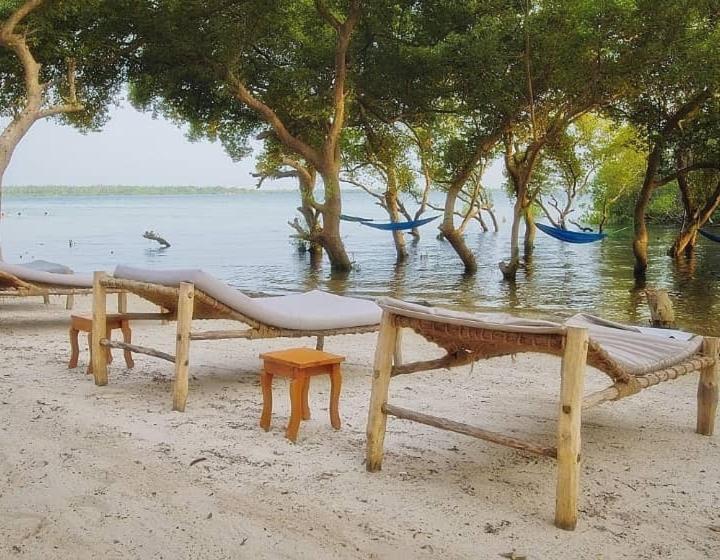 オーシャンビュースタンダードルーム, Mafia Beach Bungalows Sea View