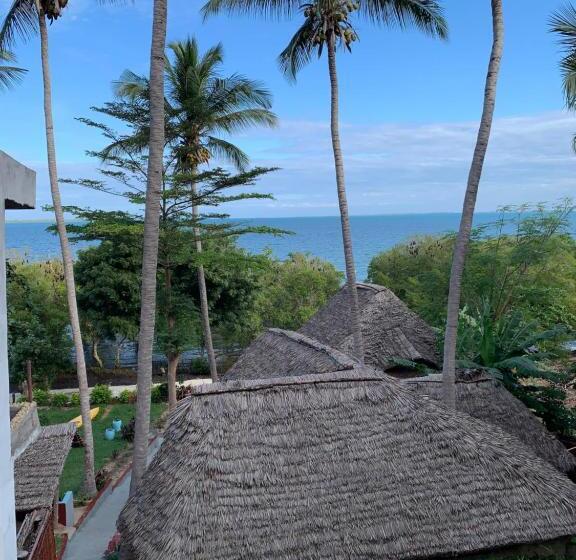 オーシャンビューデラックスルーム, Mafia Beach Bungalows Sea View
