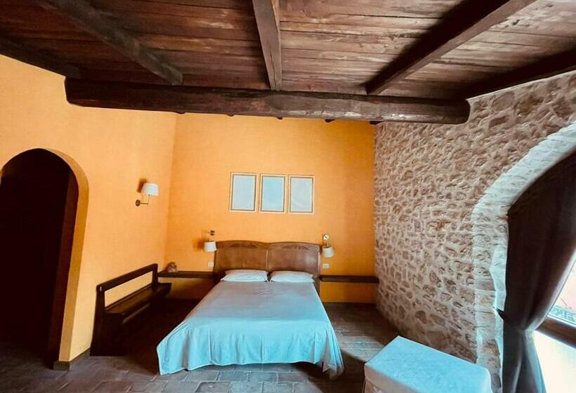 수피리어 트리플 룸, Agriturismo Casale Montebello
