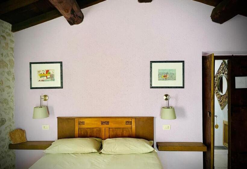 חדר דלוקס, Agriturismo Casale Montebello