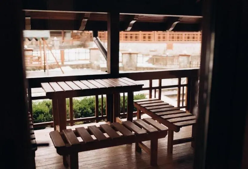 スタンダード４人部屋, Eco Sadiba Kaskad
