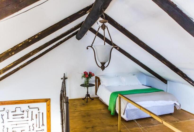 جناح عائلي, Schaftplaas Cottages