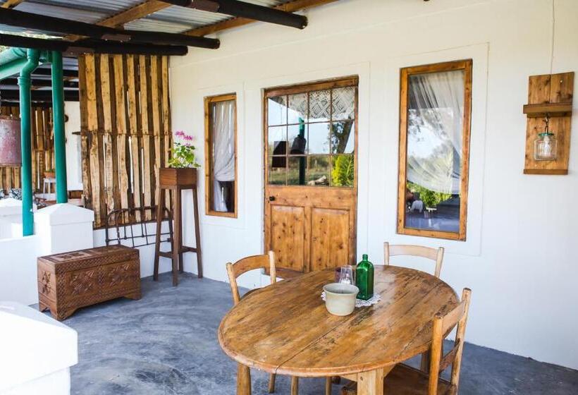 غرفة عائلية, Schaftplaas Cottages