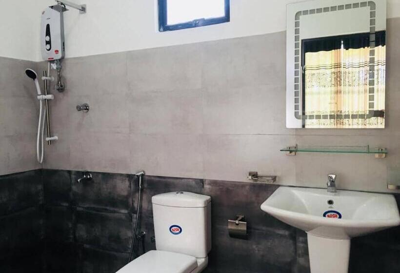 Номер Deluxe с Балконом, White Lion Paradise Dikwella