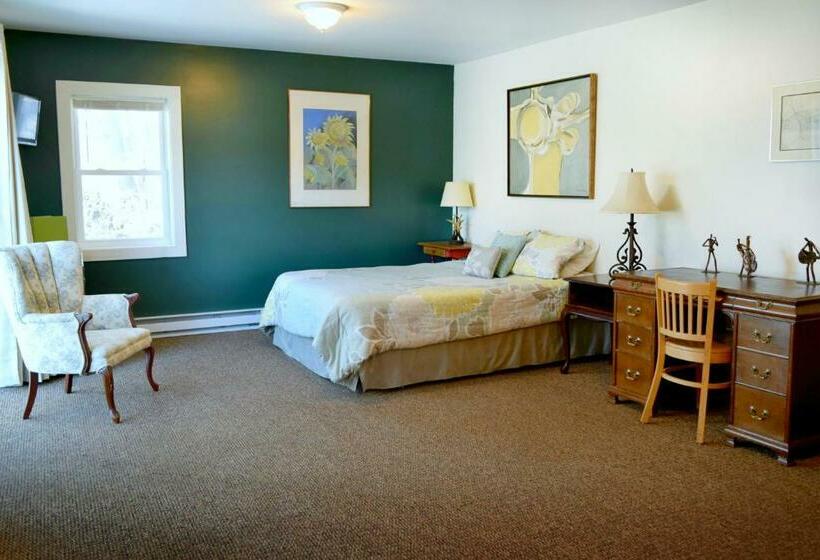 חדר סטנדרט מותאם לאדם עם מוגבלויות, The Eis House