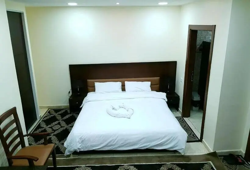 آپارتمان 1 خوابه, Robou Al Sharq